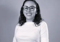 María Laura Flores