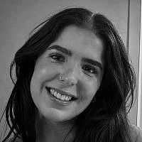 Simi Jacobs