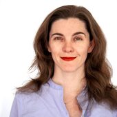 Nadia McGowan