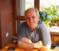 Dr. Alper Akçam