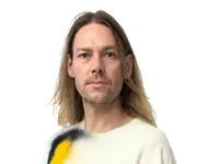 Robert Ames