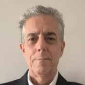 Paulo Gil Hölck Introini