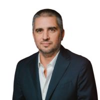 Felipe Gomes
